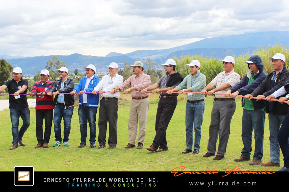Taller experiencial que inspira transformación, aprendizaje y crecimiento organizacional